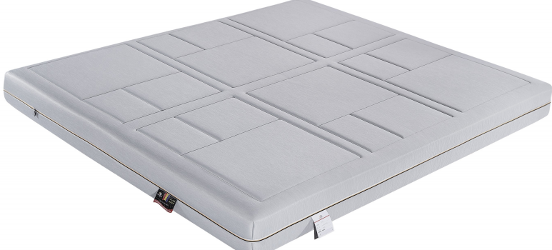 B620 Mattress — Layered 3D construction (grey cover)